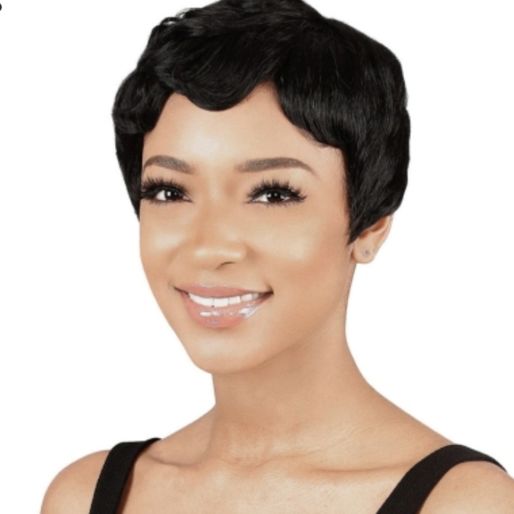 100% Brazilian Human Hair Blend, NWT-Royal Wig👑Style: Meme, Color: F1B/30,
